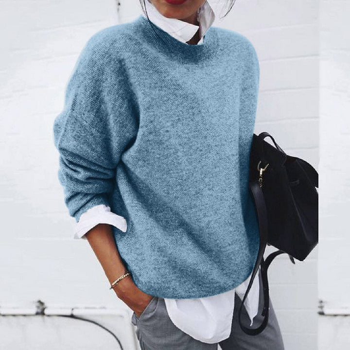 Minimalist Round Neck Jumper for Women