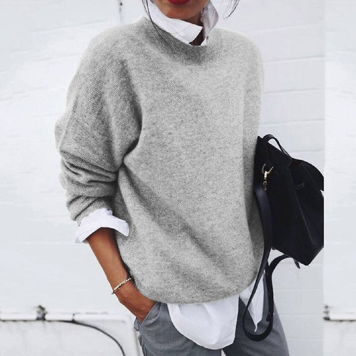 Minimalist Round Neck Jumper for Women