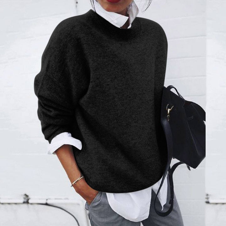 Minimalist Round Neck Jumper for Women