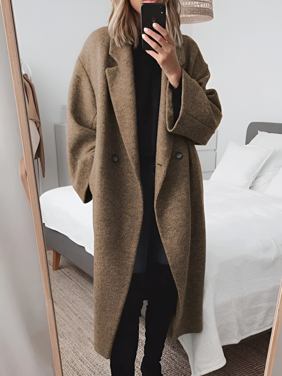 Women’s elegant winter coat